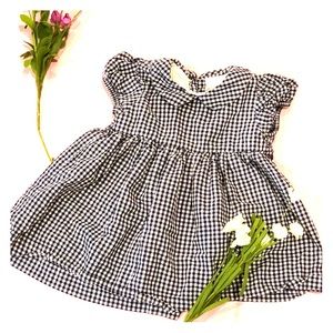 Peter Pan collar dress. Preppy